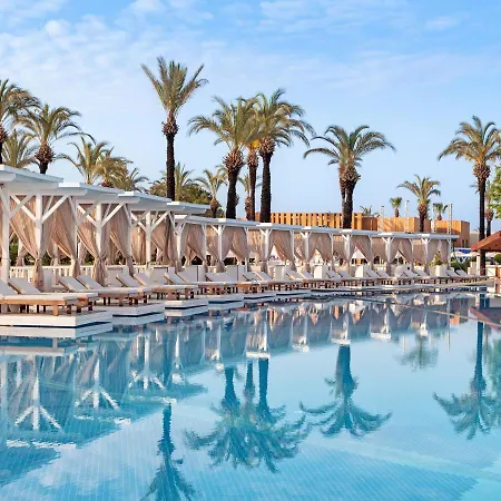 Titanic Deluxe Lara Feriested Antalya